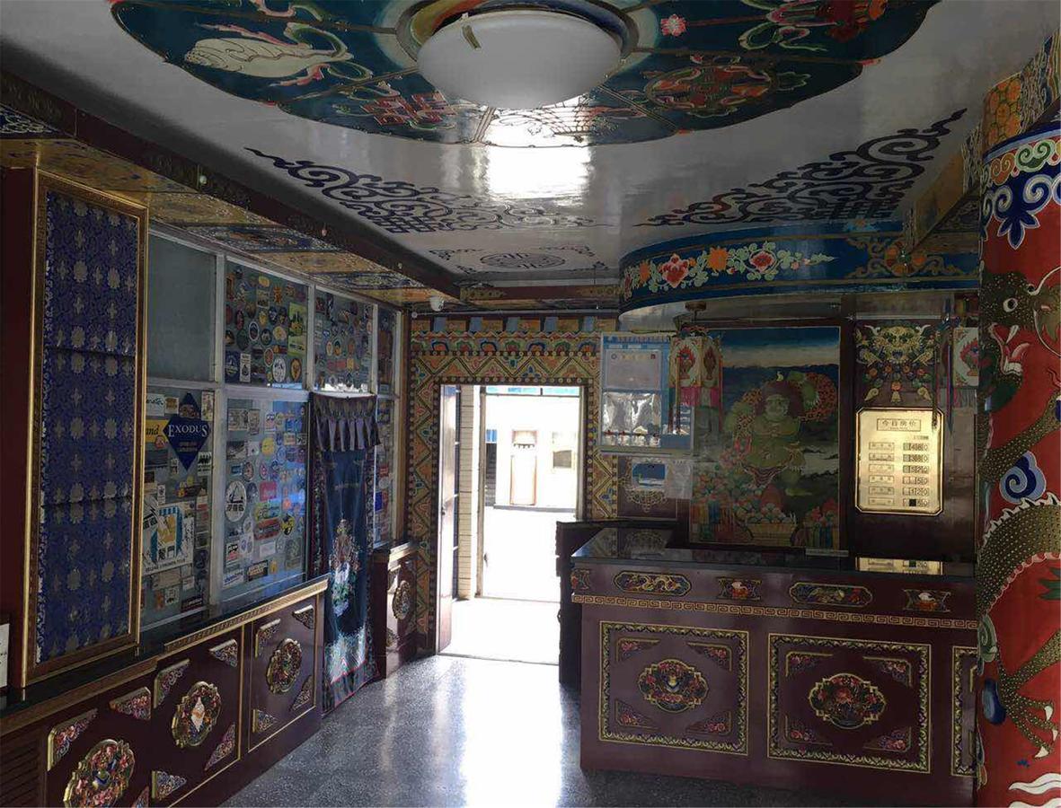 שיאחה Overseas Tibetan Hotel מראה חיצוני תמונה